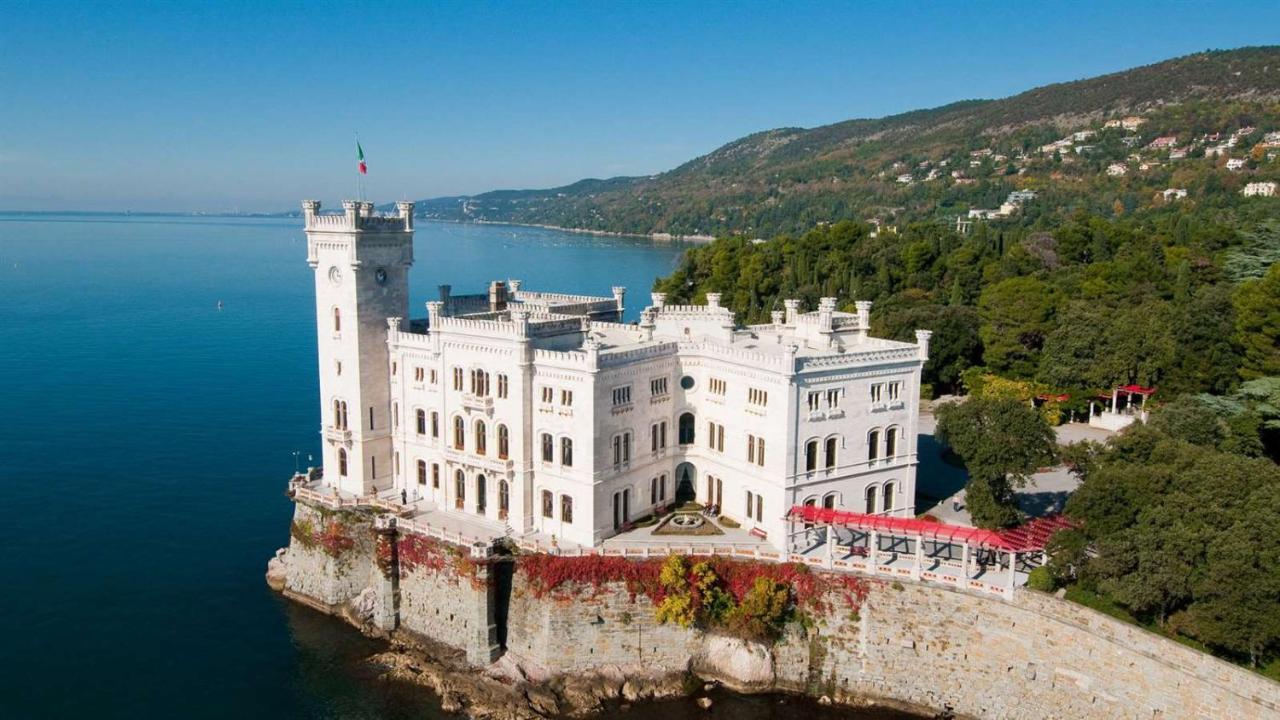 Rifugio Hemingway, Trieste Centro Con Parcheggio Buitenkant foto